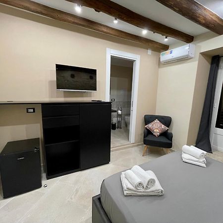 Tommy'S Rooms Palermo Luaran gambar